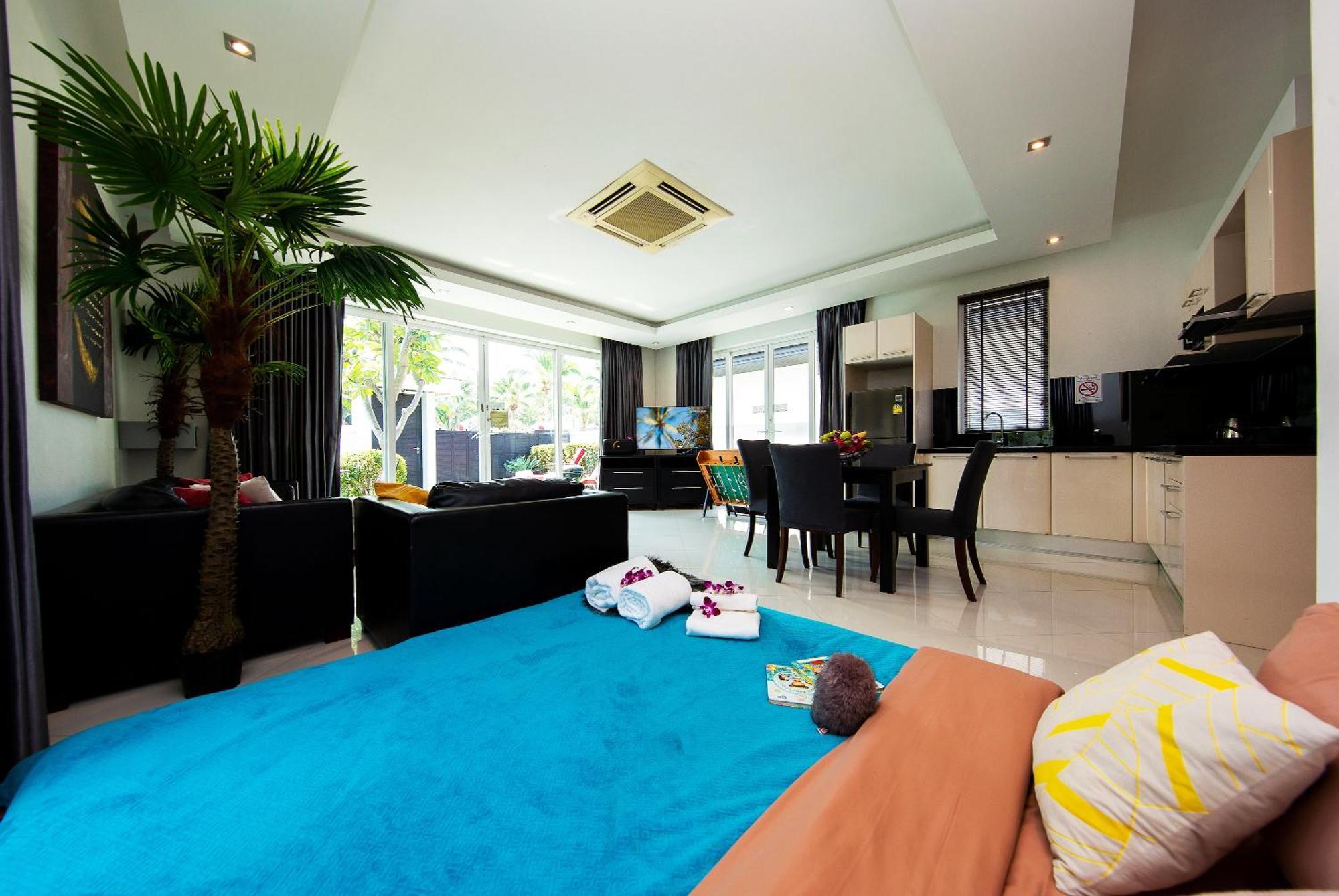 Colibri Pool Villa Pattaya Praia de Jomtien Quarto foto